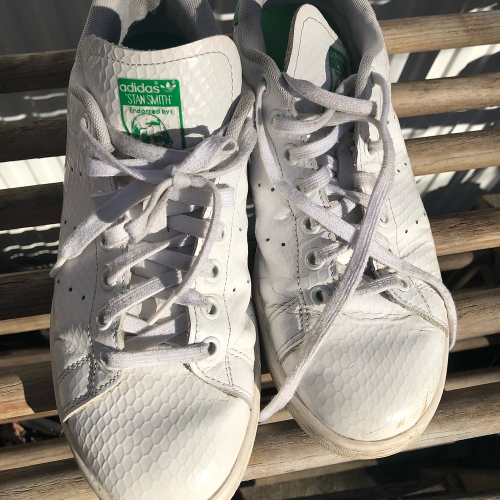 Women’s 8.5 Stan Smith adidas sneakers